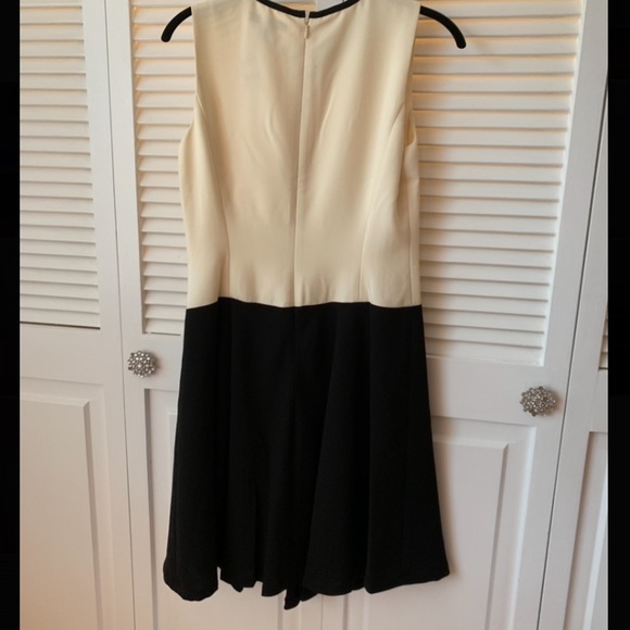 SALE ❗️ Ralph Lauren Color Block Dress - Picture 3 of 3